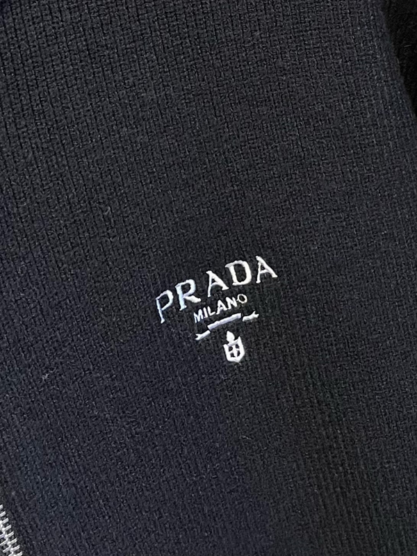 ブランドセーター細部ディテール